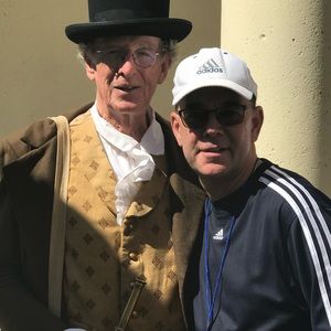 Meet your Posher, Donald